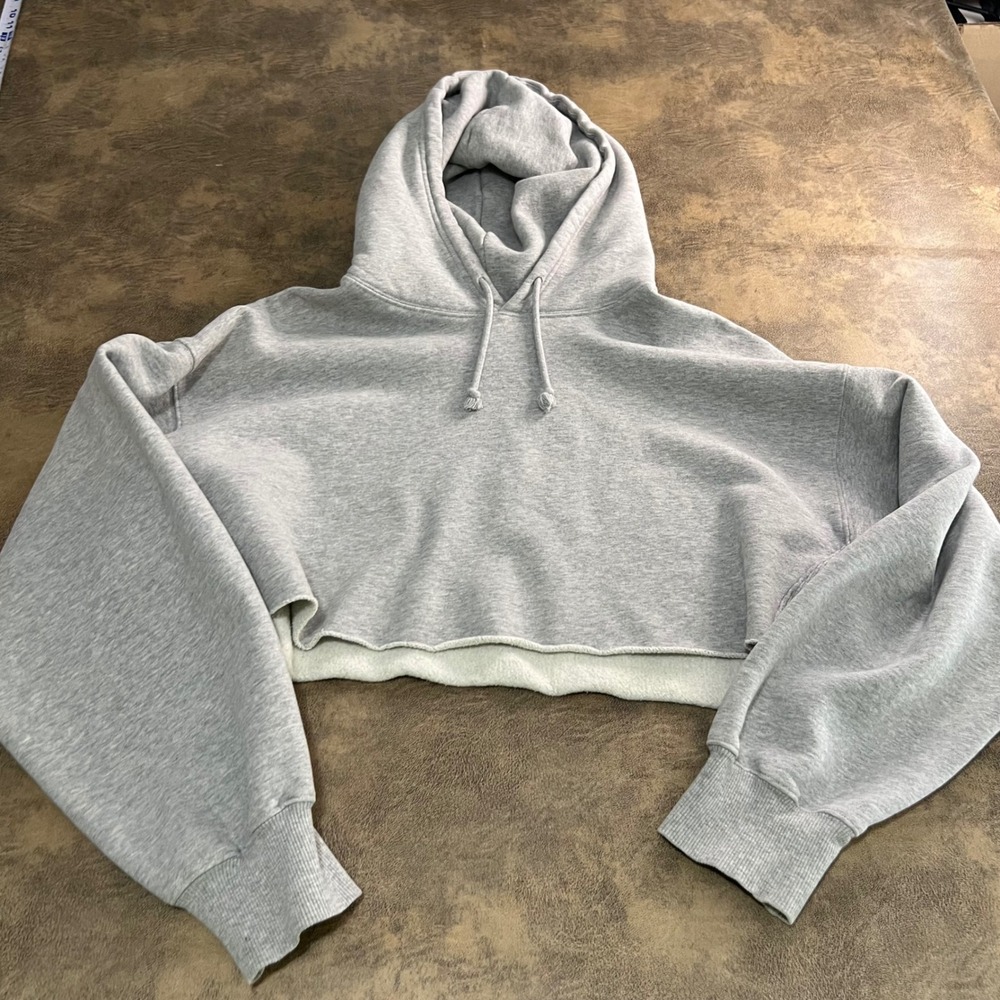 Aritzia Tna Hoodie Womens 3 Grey Oversized Cropped Cutoff Fleece Sweatshirt